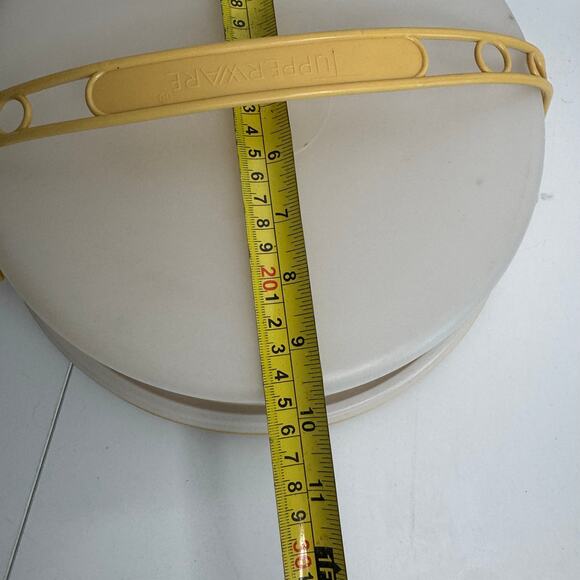 Vintage Tupperware Harvest Gold Pie Cake Keeper Carrier 719-2 With Handle - Picture 7 of 8